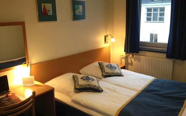 Hotel Maritime
