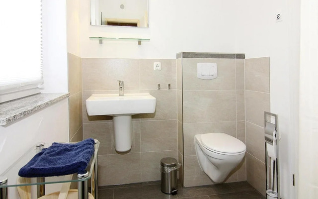 Holiday Home Lotsenhaus am Breetzer Bodden