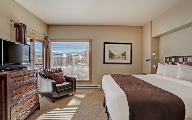 Village at Breckenridge Condos Sleeps 8 - Ski in Out + Walk downtown 2 Bedroom Apts by RedAwning
