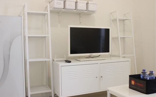 Stylish 1BR Apartment at Parahyangan Residence near UNPAR