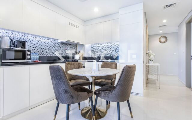 Staycae Holiday Homes - Aykon C