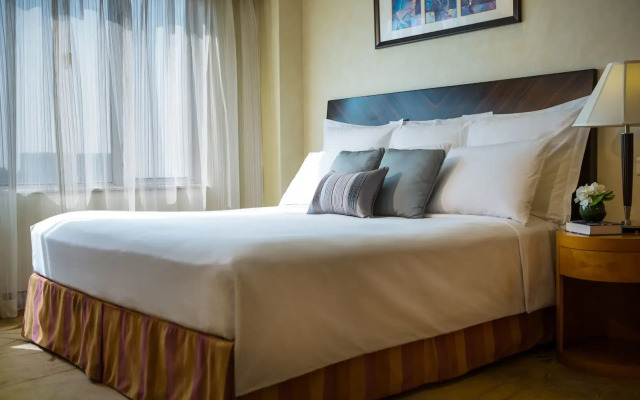 Radisson Collection Yangtze Shanghai