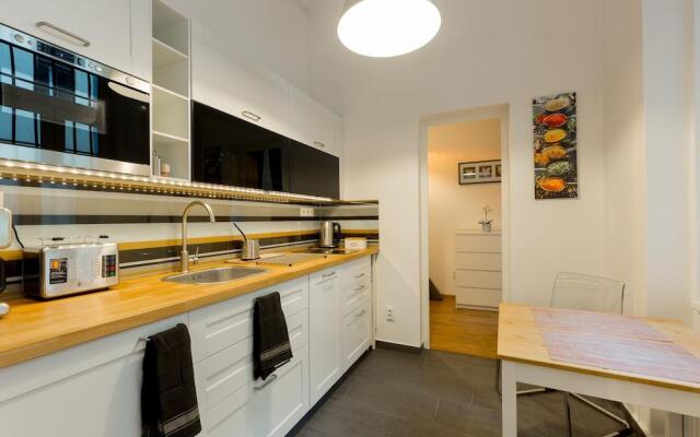 BPM-Kate's Central Home In Budapest