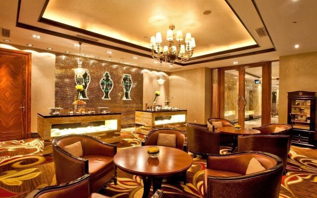 The Trans Luxury Hotel