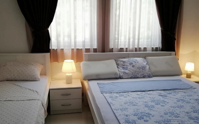 Apartments S&S