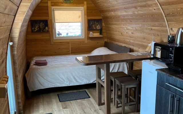 Shrek House (Шрек Хаус)