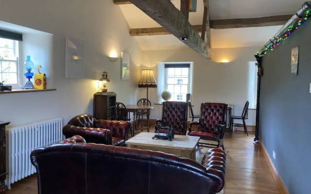 Riverside B & B