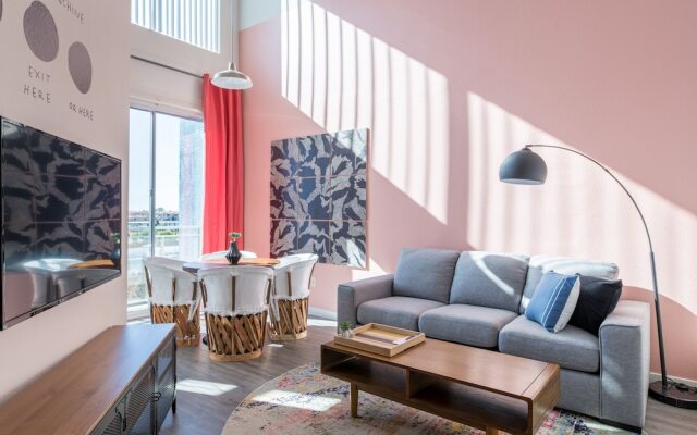 Tempe Luxury Apartments by WanderJaunt
