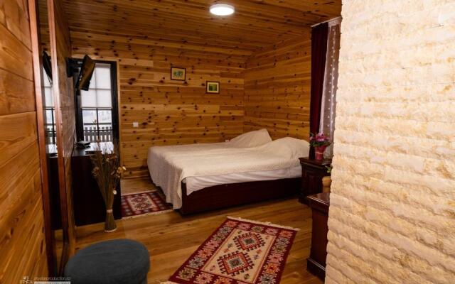 Cabana La Fermă
