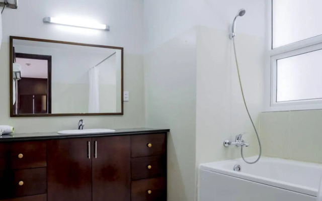 Poonsa Serviced Apartment