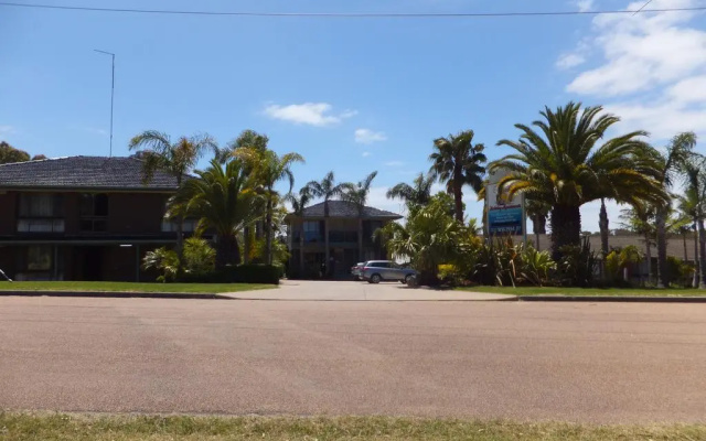 Paradise Holiday Apartments