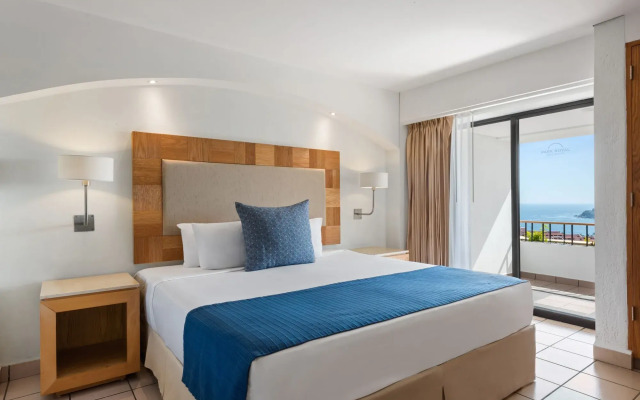 Park Royal Beach Huatulco – All Inclusive