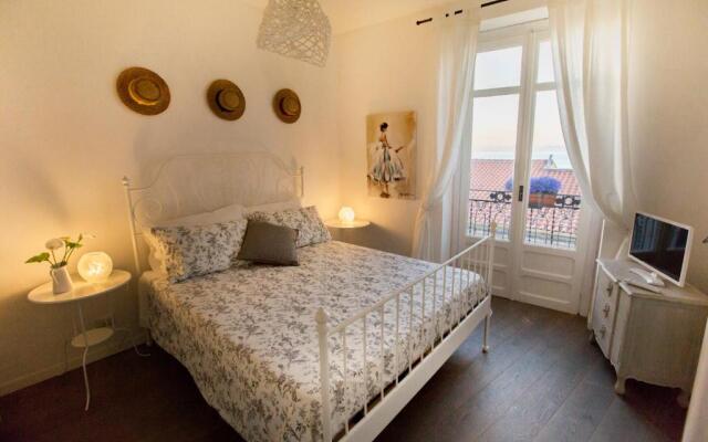 Azzurro B&B