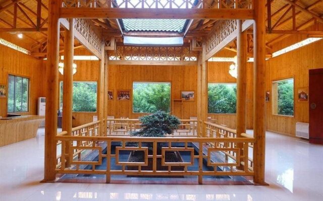 Yichang Changyang North Island Hotel