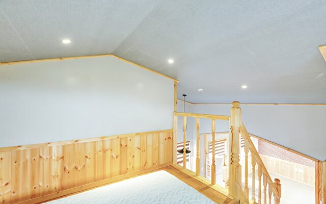 Seogwipo Red Piano Pension