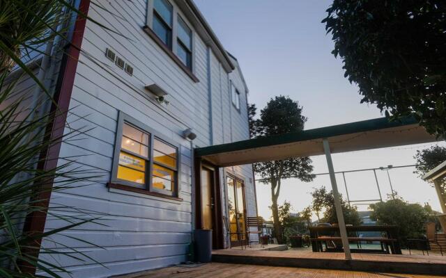 The Dwellington Hostel