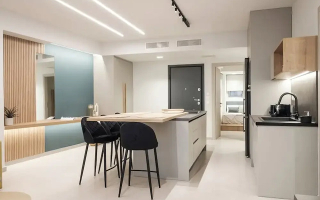 Exceptional Acropolis Suite by Cloudkeys