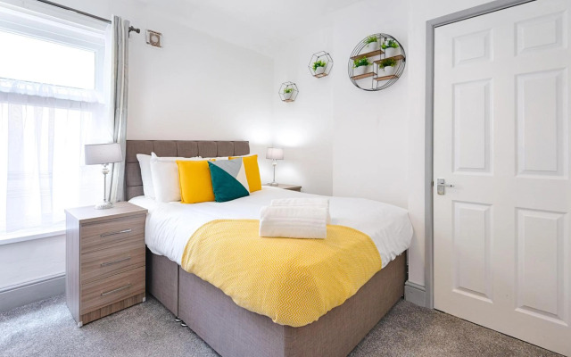 STOP! Stay at The Jersey