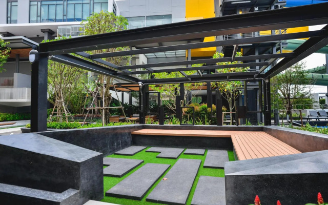9D Sport Hotel (SHA Extra Plus)