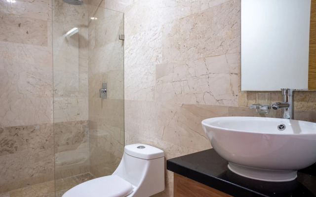 Menesse Studio 1 Bedroom Home