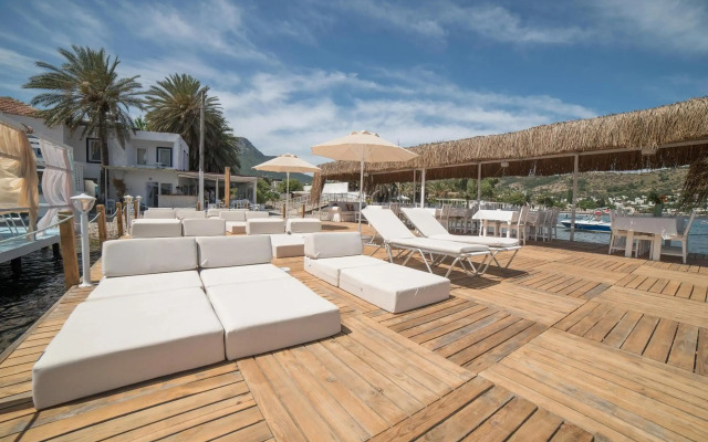 Palmiye Beach & Rest