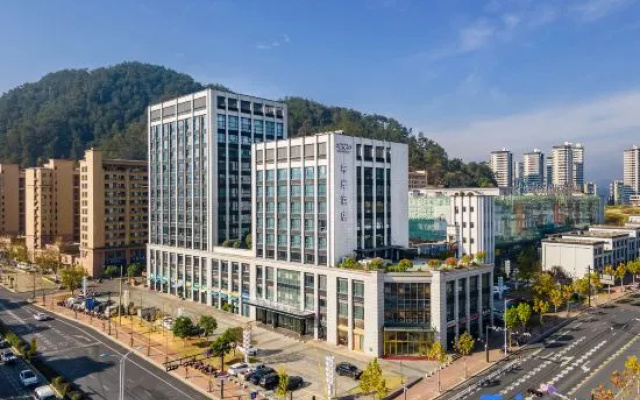 Xana Hotelle Hotel (Qiandao Lake Scenic Area)
