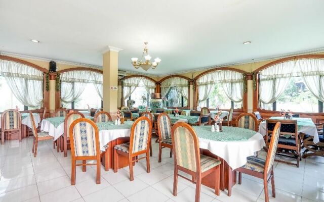 Hotel Istana Permata Juanda