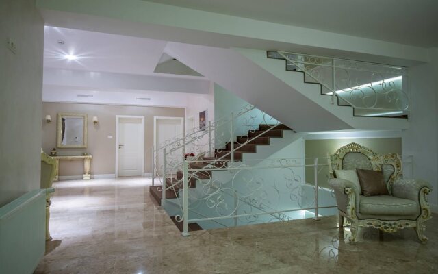 Pensiunea Holiday Villa