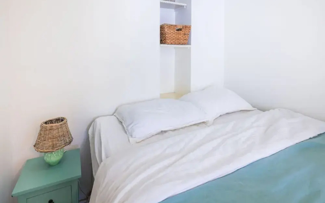 Vibrant Apartment in Baflo by Op de Roemte