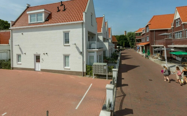 Spacious Apartment in Koudekerke With Terrace