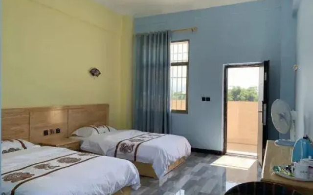 Ruili Zhuyunxuan Apartment