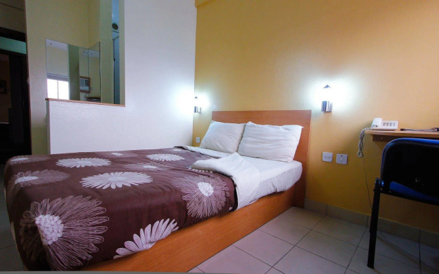 Travel House Budget Hotels