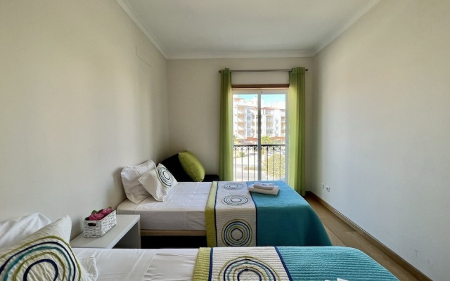 Armação Pêra Typical by Homing