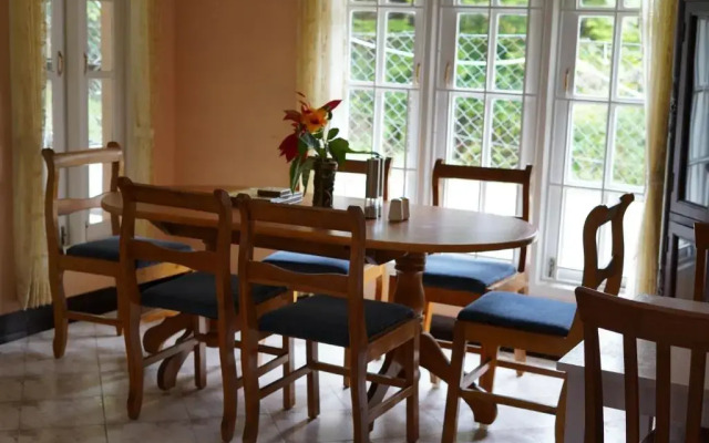 Narmada Holiday Home