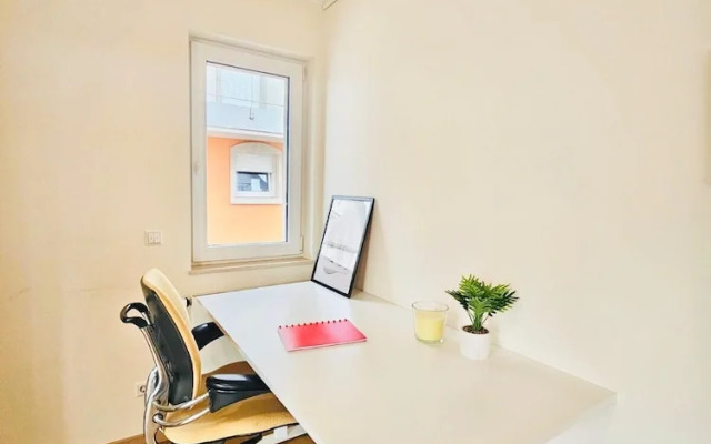 Two bedrooms with parking in Hesperange