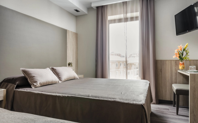 Civera Hotel