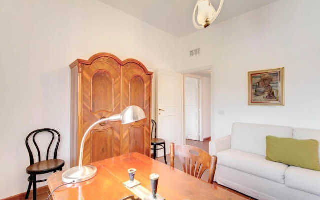 Rhome Apartments Latini