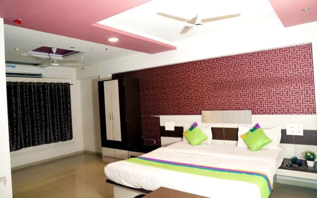 Sachin Regency by OYO Rooms