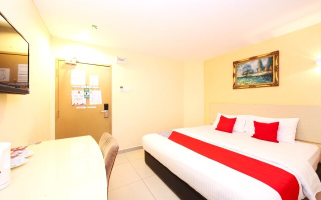 OYO 635 Seven Days Hotel