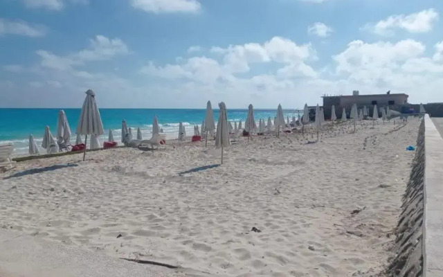 1or2 Ground Chalets 2 Bedrooms villa114 Green Beach