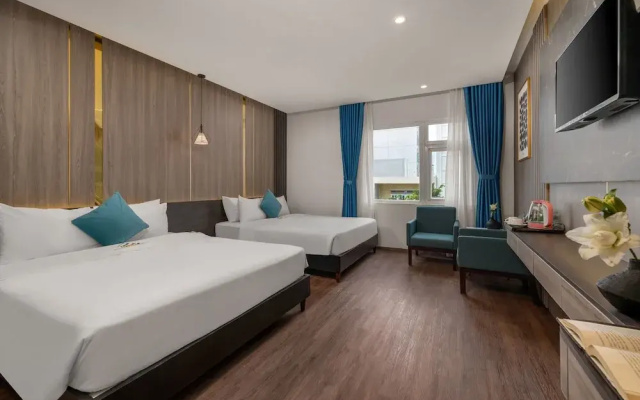 ELC Luxury Hotel Danang - An Thuong Walkin Street