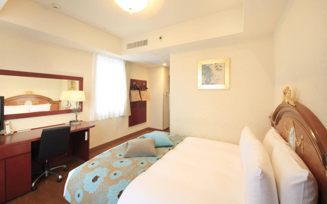 Hotel Coco Grand Kitasenju