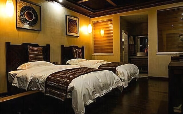 Shangri-La Lisi Man guishi gong yang Homestay