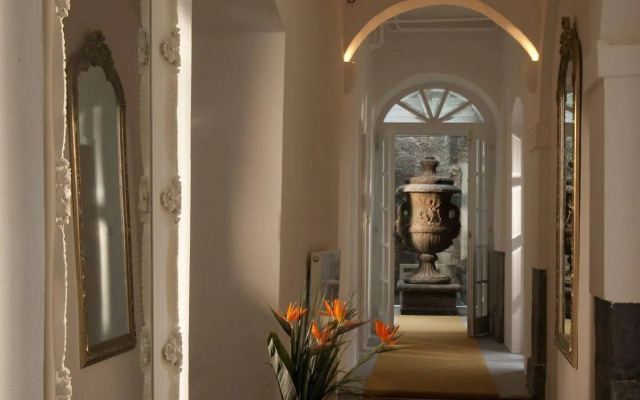 Antiq Palace Hotel And Spa