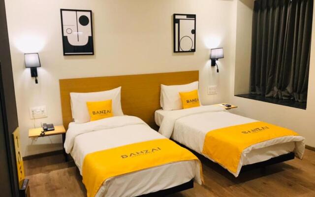Banzai Rooms