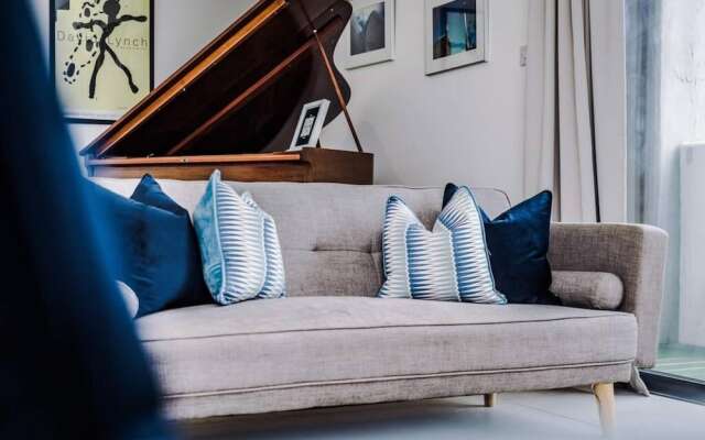 Host Apartments The Musician s Apartment With Gr