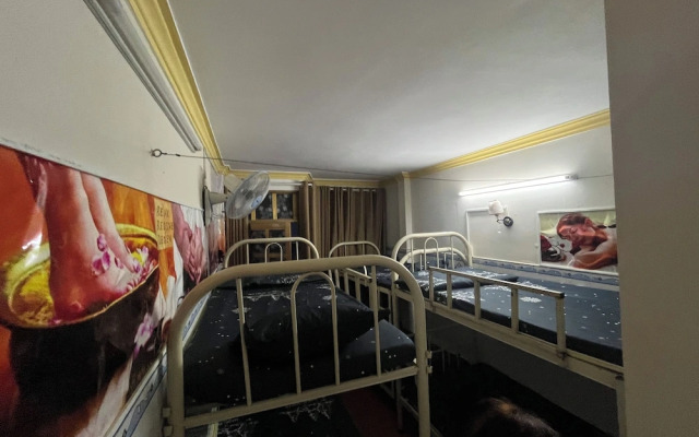 Mai Mai Hostel Homestay