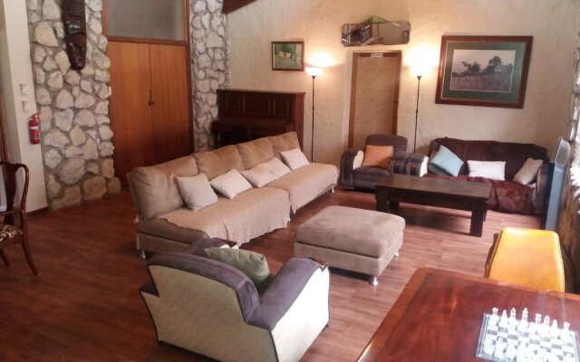 Pelican Lagoon Lodge