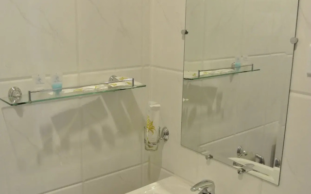 Hotel Platinum Tamwe