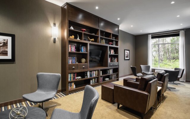 Four Points by Sheraton Grande Prairie